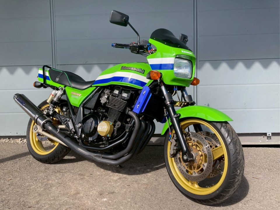 Kawasaki ZRX400 2004