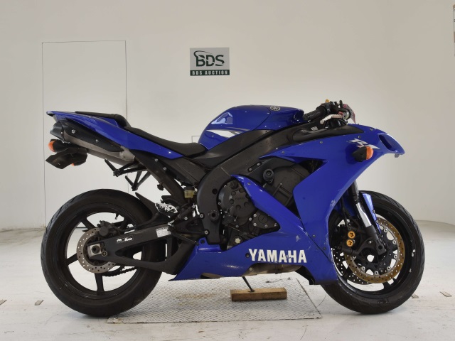 Yamaha YZF-R1 2004