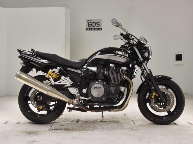 Yamaha XJR1300 2013