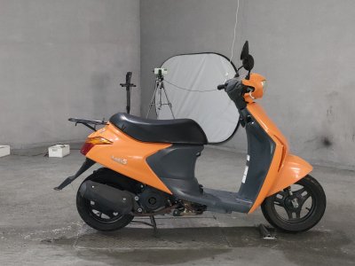 Suzuki LETS5