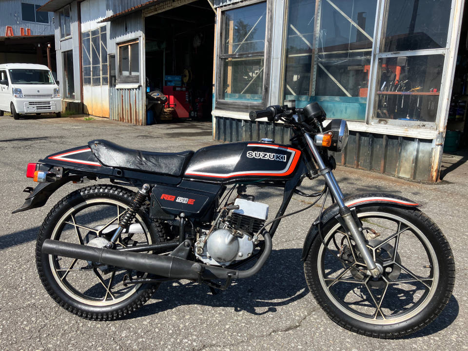 Suzuki RG50E