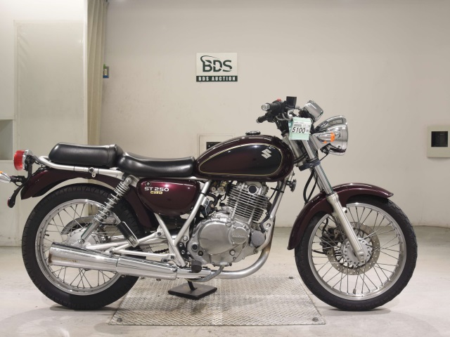 Suzuki ST250E