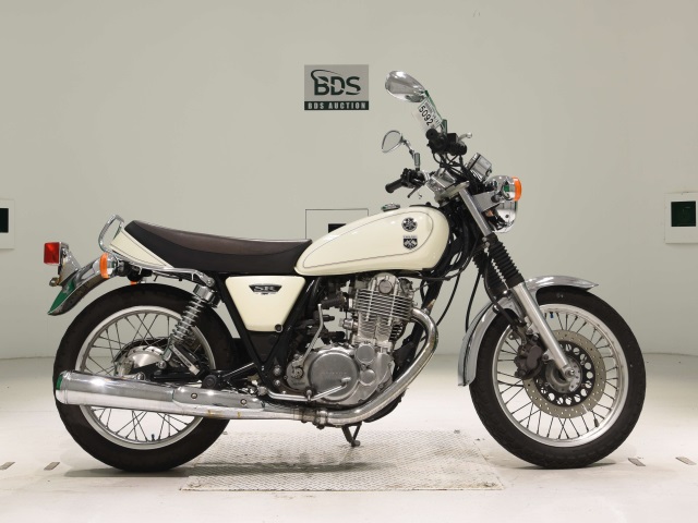 Yamaha SR400 2014