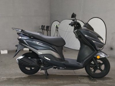 Suzuki BURGMAN125