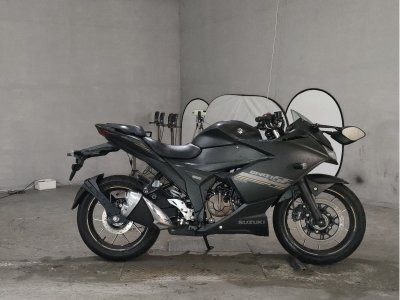 Suzuki GIXXER250