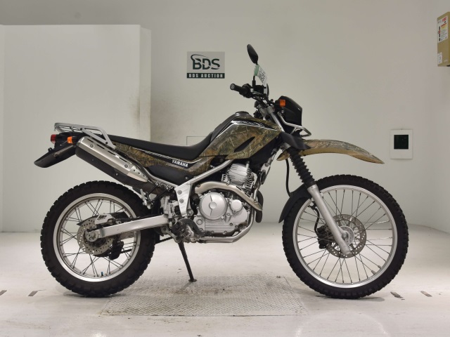 Yamaha SEROW XT250 2010