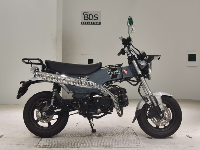 Honda DAX125 2022