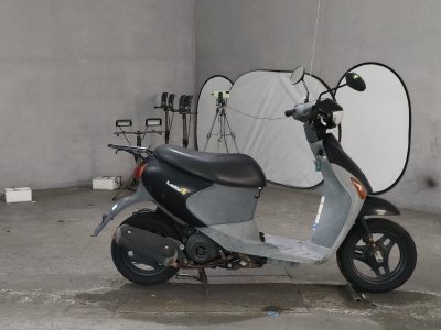 Suzuki LETS4