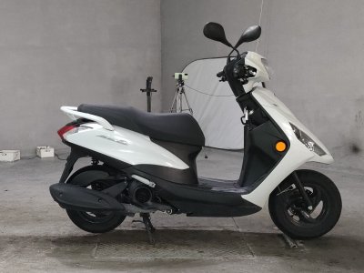 Yamaha AXIS Z 2022