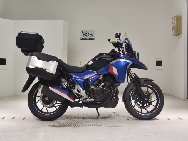 Suzuki V-STROM DL250