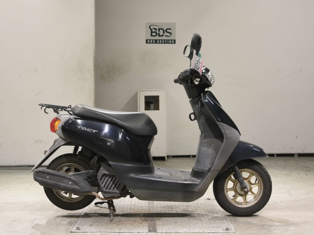 Honda TACT-4 BASIC 2015