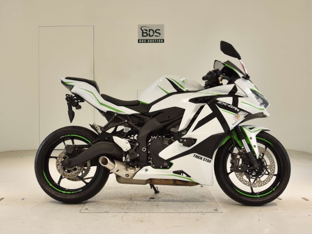 Kawasaki NINJA ZX-25R 2022