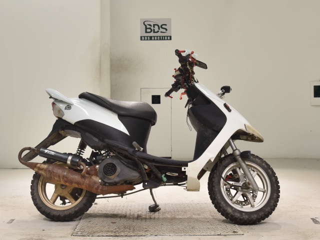 Suzuki SEPIA ZZ