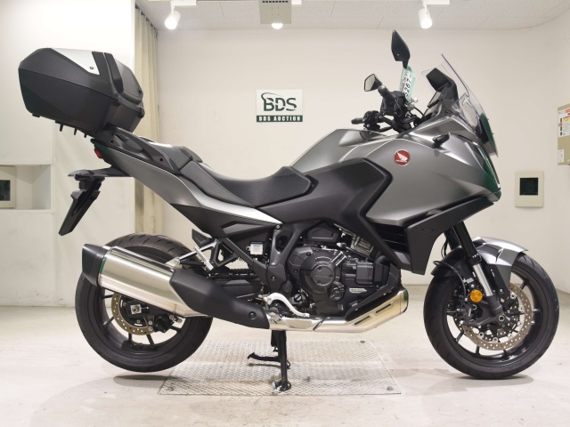 Honda NT1100 2022