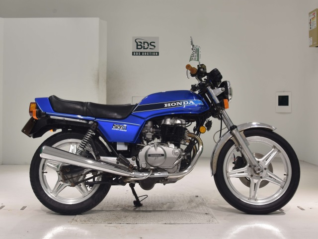 Honda CB250N 1981
