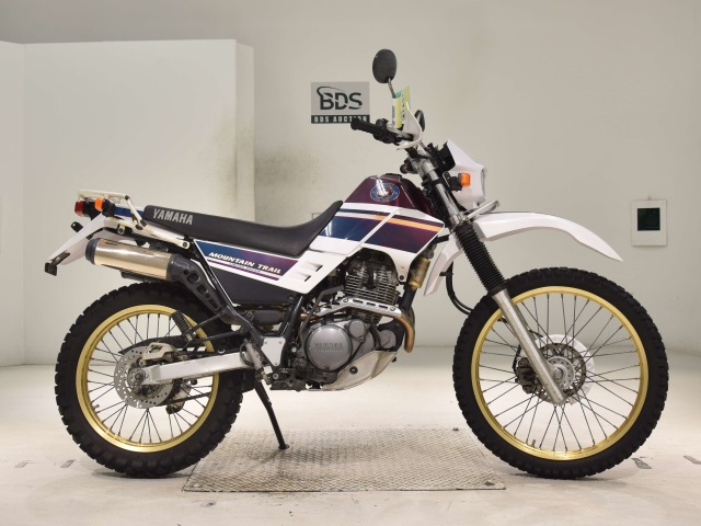 Yamaha SEROW XT225 1996