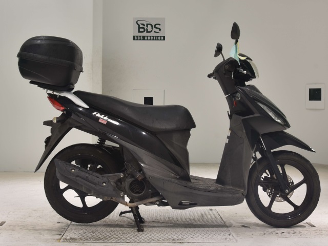 Suzuki ADDRESS V110