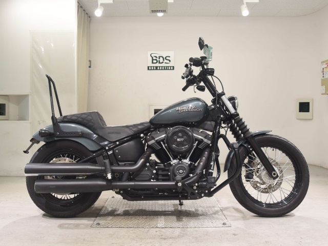 HD STREETBOB FXBB1750 2019