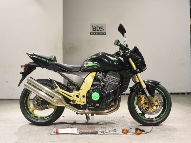 Kawasaki Z1000 2005