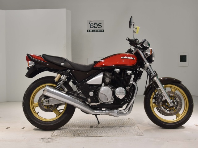 Kawasaki ZEPHYR400 2009