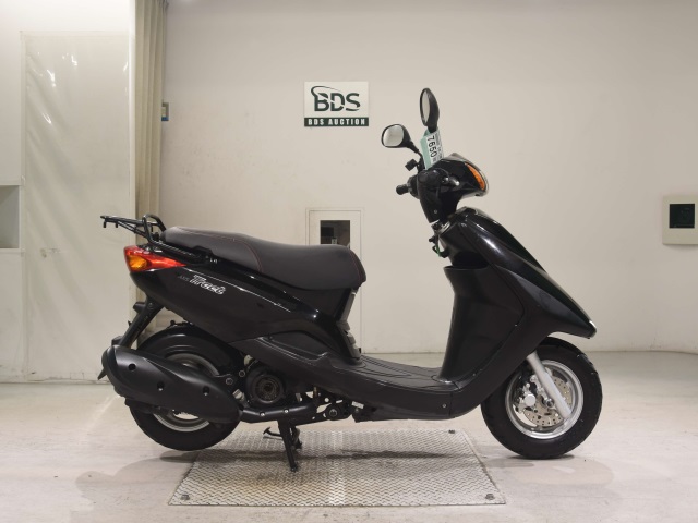 Yamaha AXIS125 2012