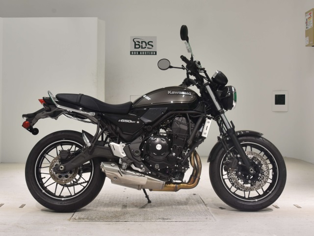 Kawasaki Z650RS 2023