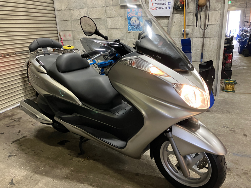 Yamaha GRAND MAJESTY250 2004