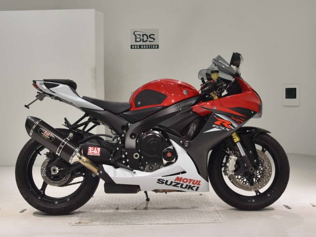 Suzuki GSX-R750 2016