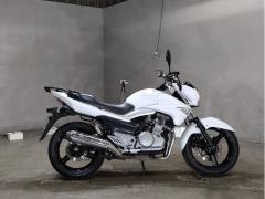 Suzuki GSR250