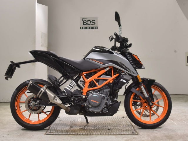 KTM 390 DUKE 2022