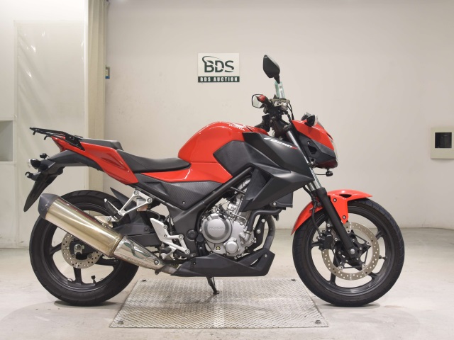 Honda CB250F 2015