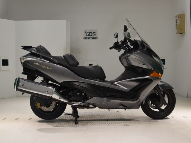 Honda SILVERWING600GTA 2009