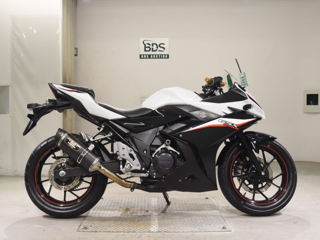 Suzuki GSX250RA 2022