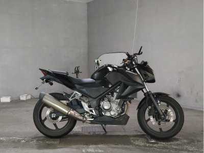 Honda CB250F 2015