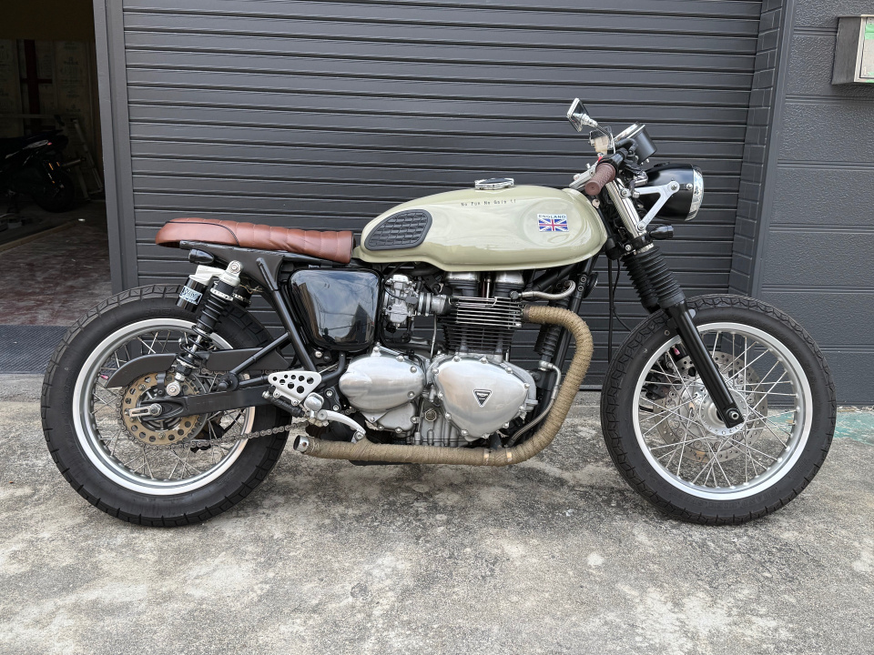 Triumph THRUXTON 900 2006