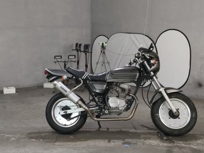 Honda APE50 2002