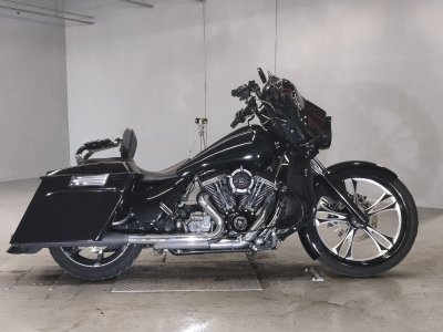 HD STREET GLIDE FLHXSE1800 2011
