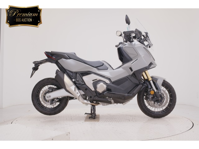 Honda X-ADV750 2025