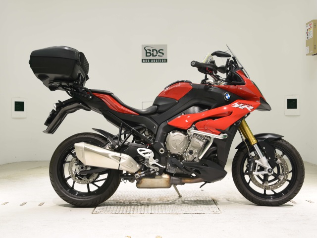 BMW S1000XR 2016