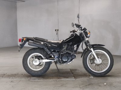 Yamaha TW200
