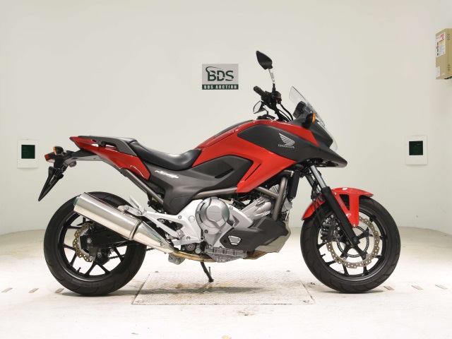 Honda NC700XD 2013