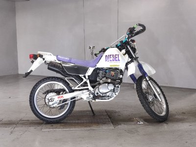Suzuki DJEBEL200