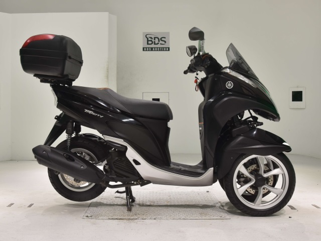 Yamaha TRICITY MW125 2015
