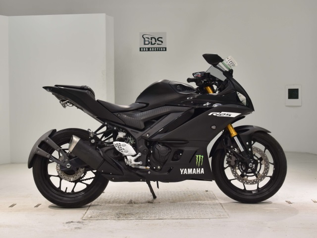Yamaha YZF-R25A 2019