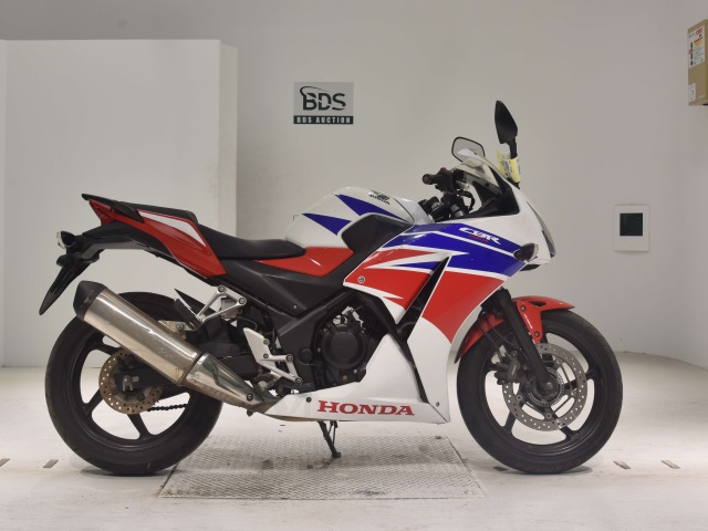 Honda CBR250RA 2015