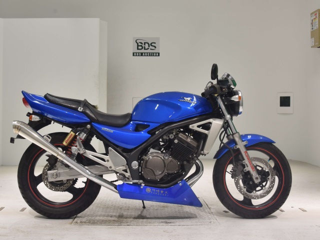 Kawasaki BALIUS ZR250 2005