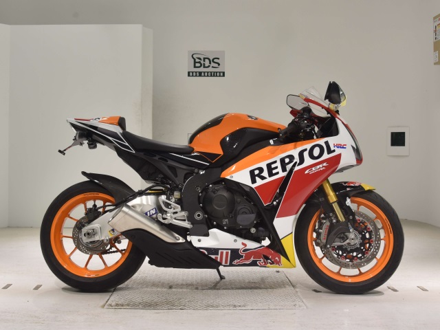 Honda CBR1000RR SP 2015