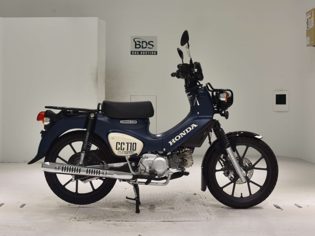 Honda CC110 CROSSCUB 2022