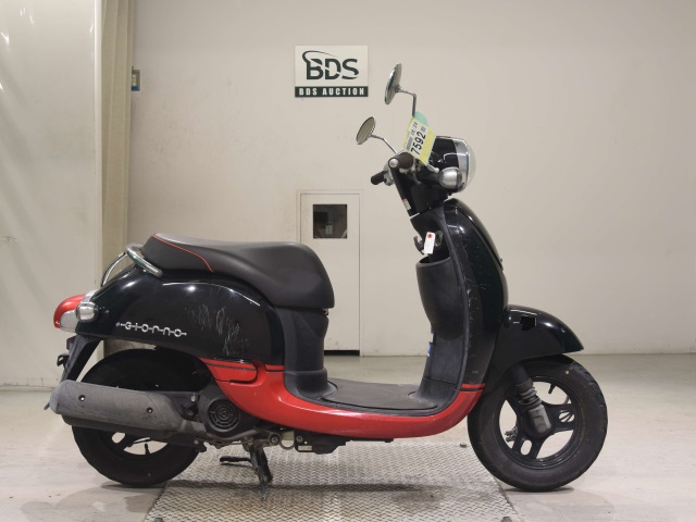 Honda GIORNO 2012