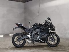 Kawasaki NINJA ZX-25R 2021